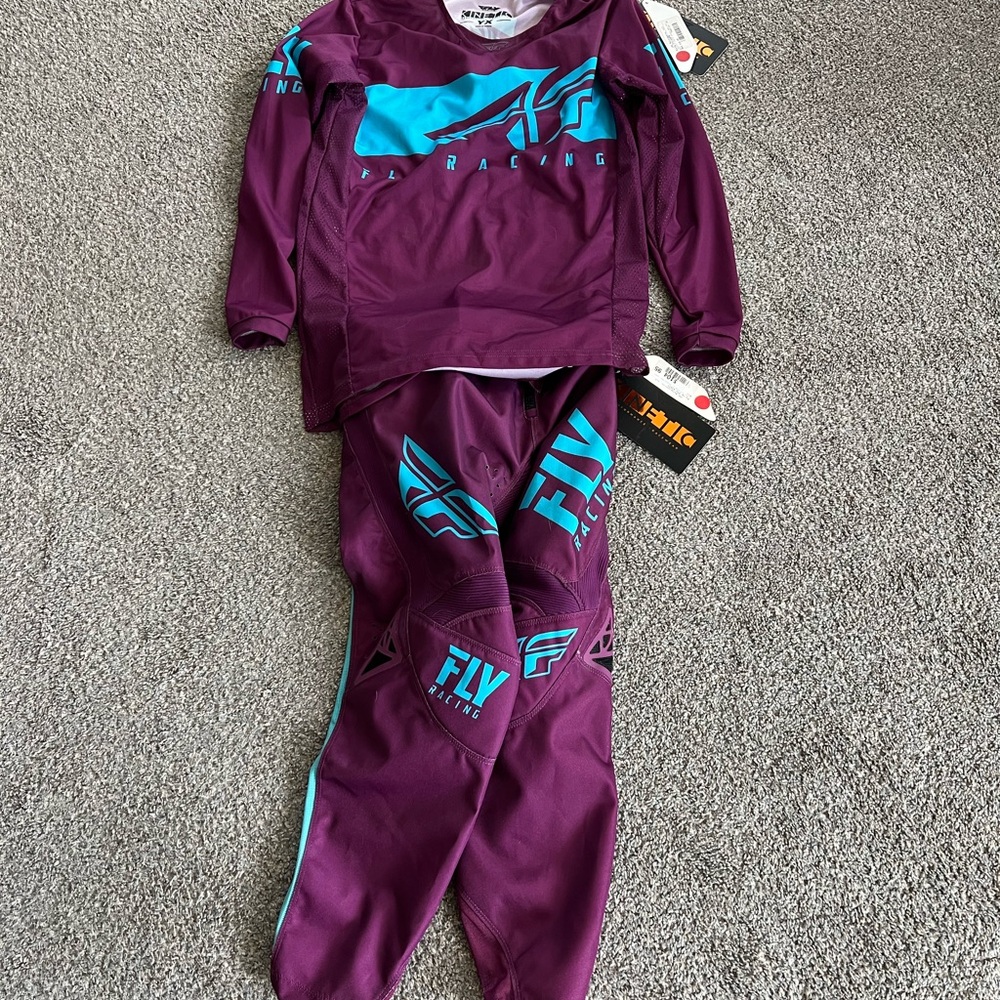Women's Purple and Blue Gear Set